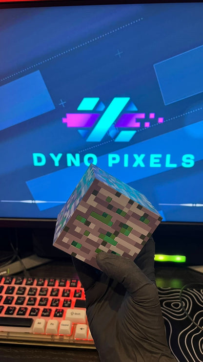 Minecraft Light-up Stone Flashlight Diamond Ore - Dyno Pixels