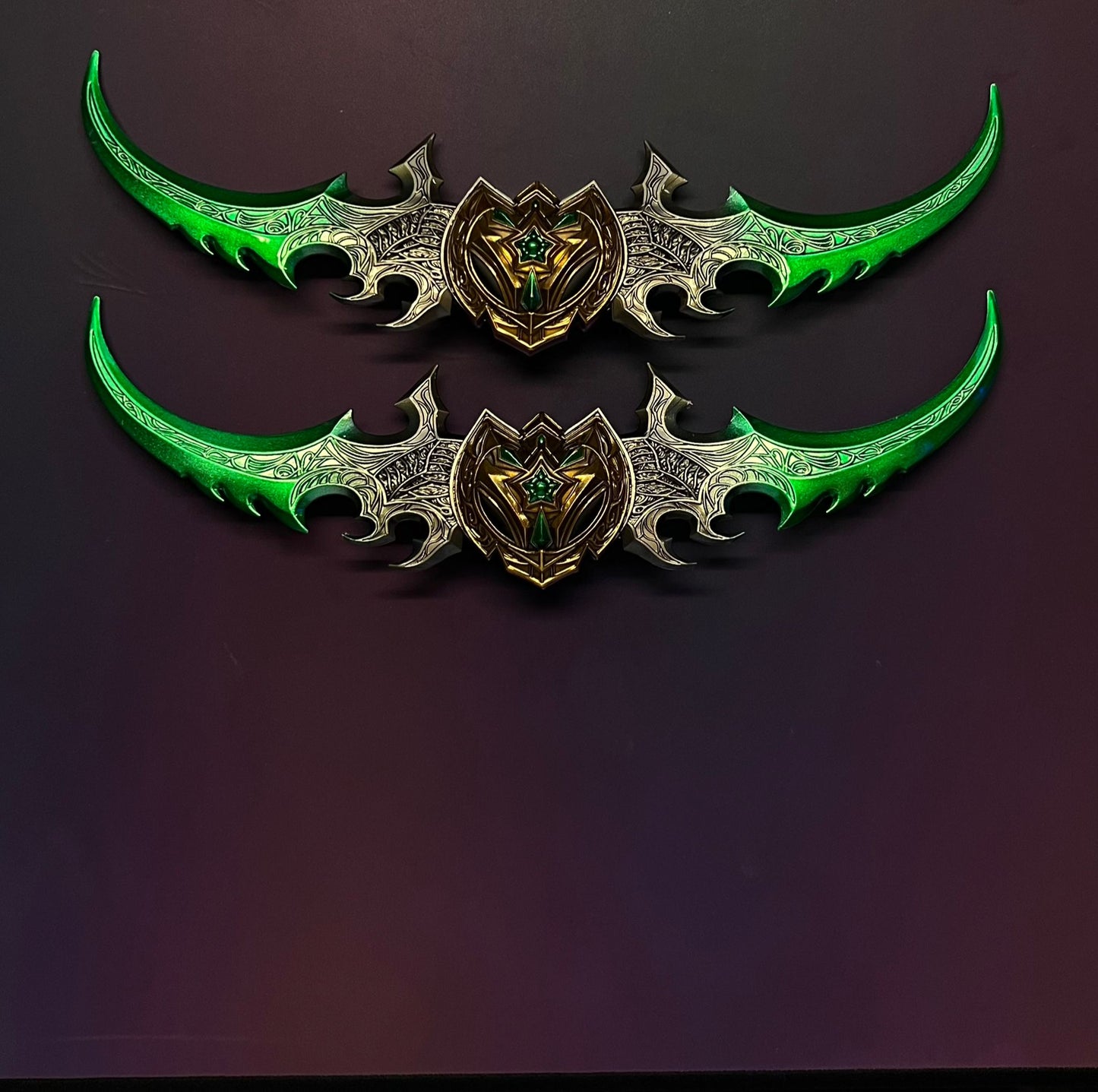 Legendary Warglaive of Azzinoth Collectible